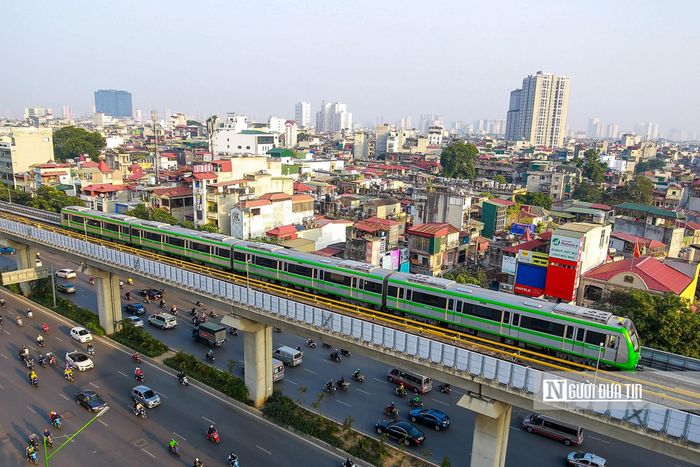 Hệ thống đường sắt đô thị được coi là trục “xương sống” của mạng lưới kết cấu hạ tầng giao thông của Hà Nội và Tp.HCM (Ảnh: Hữu Thắng).