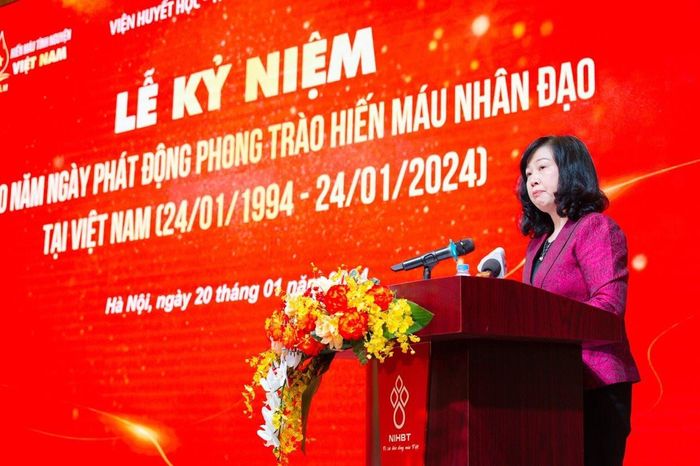 Bộ trưởng Bộ Y tế Đào Hồng Lan phát biểu tại buổi lễ.