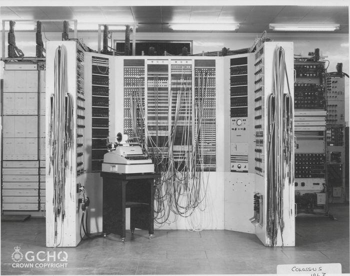  Máy tính giải mã Colossus. Ảnh: GCHQ. 