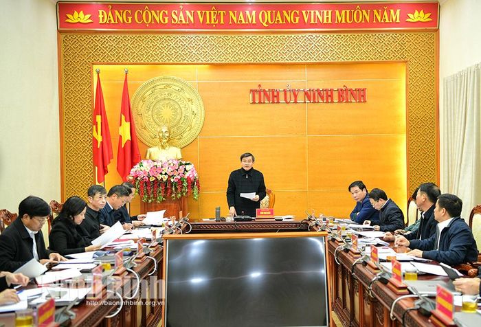 Đồng chí Đoàn Minh Huấn, Ủy viên Trung ương Đảng, Bí thư Tỉnh ủy chủ trì hội nghị.