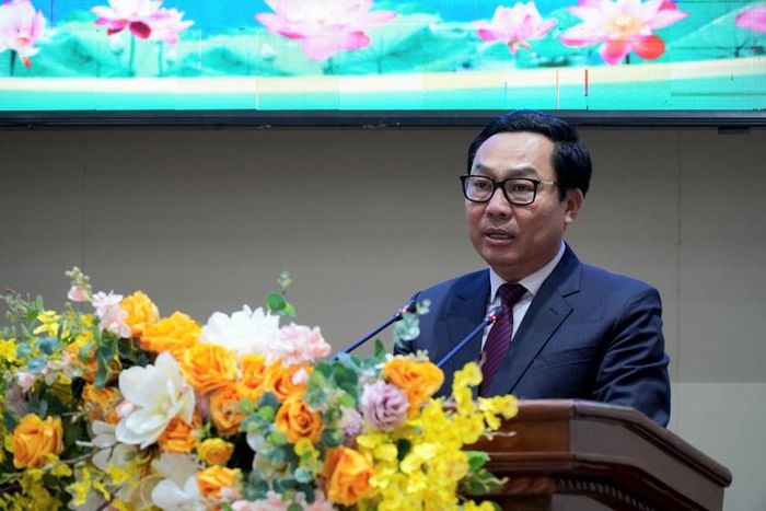 Ông Võ Khánh Bình - Giám đốc BHXH tỉnh Tiền Giang phát biểu.