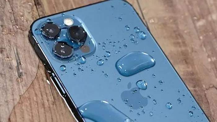 Có nên mua iPhone 12 Pro Max vào thời điểm này