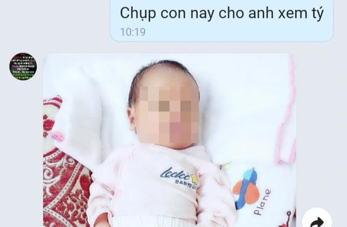 Hình ảnh bé trai Liễu gửi cho đôi vợ chồng