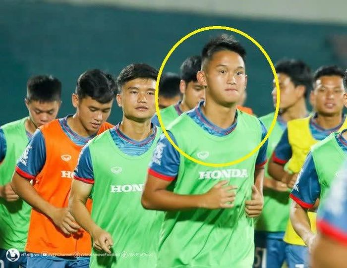 Andrej Nguyễn An Khánh từng được HLV Philippe Troussier gọi lên đội U23 Việt Nam