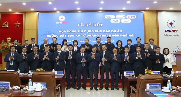 EVNNPT gặp nhiều thuận lợi khi thu xếp vốn cho dự án từ tinh thần chỉ đạo mạnh mẽ, sát sao của Thủ tướng Chính phủ