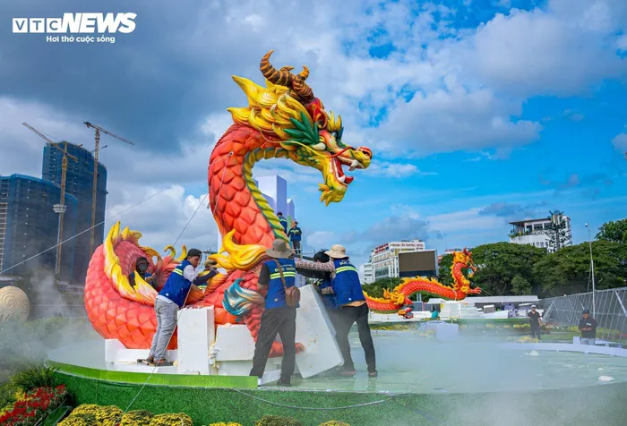 Hiện tại, cụm linh vật của tỉnh Bình Định vẫn đang được thi công, dự kiến sẽ khánh thành vào ngày 1/2 tới và được trưng bày đến ngày 18/2 (ngày 22 tháng Chạp năm Quý Mão đến mùng 9 tháng giêng năm Giáp Thìn). 