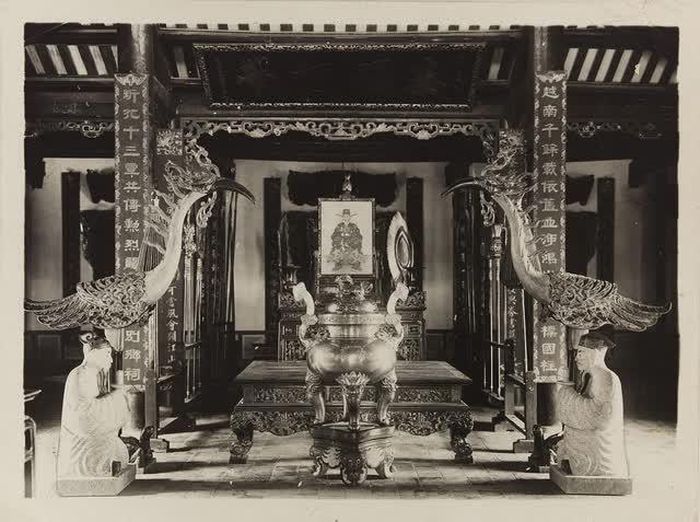 Gian thờ Hoàng Cao Khải