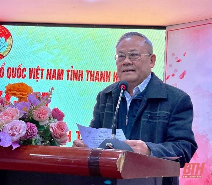 Đại biểu tham dự phát biểu ý kiến tại hội nghị.