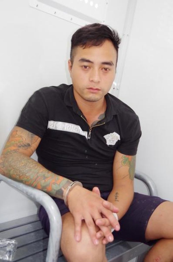 Hung thủ Hoàng Văn Nình khi bị bắt