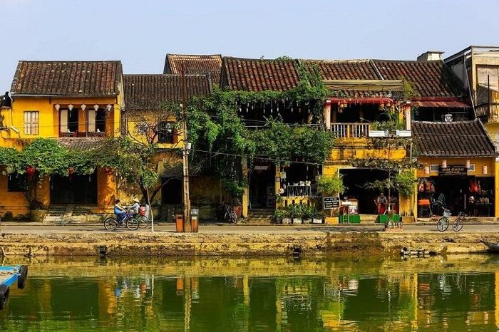 Phố cổ Hội An luôn nằm trong danh sách những điểm đến được yêu thích của du khách trong và ngoài nước. https://dulich.petrotimes.vn/