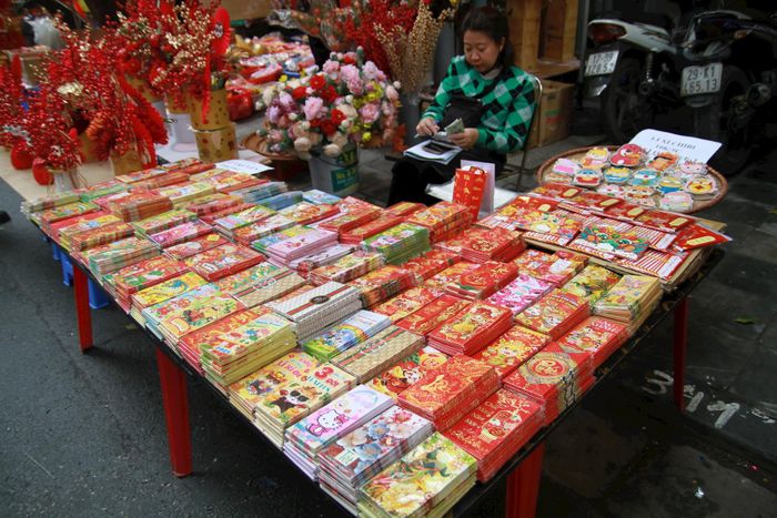Đa dạng chủng loại, mẫu mã phong bao lì xì ngày Tết