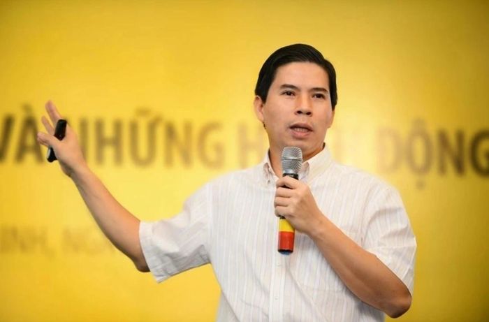  Ban lãnh đạo Thế Giới Di Động vẫn coi chuỗi bán lẻ điện máy và sản phẩm công nghệ là trụ cột. Ảnh: MWG. 