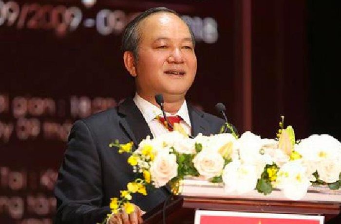 Đại gia Phú Cường tên thật là Nguyễn Việt Cường - Chủ tịch HĐQT Tập đoàn Phú Cường, chuyên kinh doanh nuôi và xuất khẩu thủy sản. Ảnh: Dân Việt