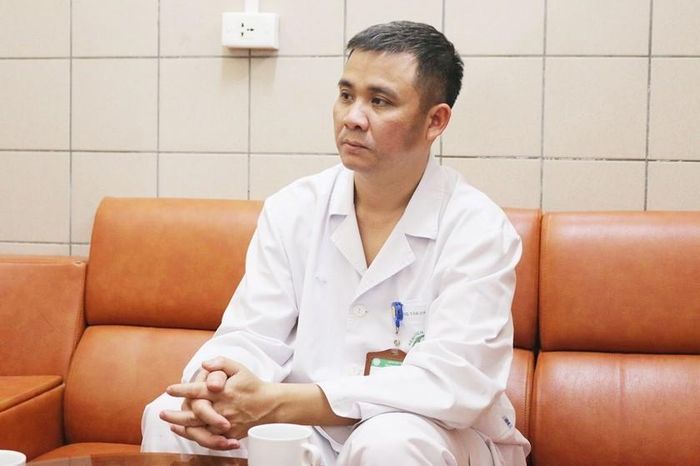  TS.BS Nguyễn Trung Nguyên, Giám đốc Trung tâm Chống độc, Bệnh viện Bạch Mai.