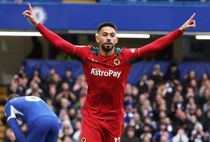 Tiền đạo Brazil gỡ hòa 1-1 cho Wolves