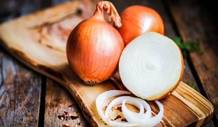 Hành tây rất giàu chất dinh dưỡng tự nhiên và chất chống oxy hóa tuyệt vời.