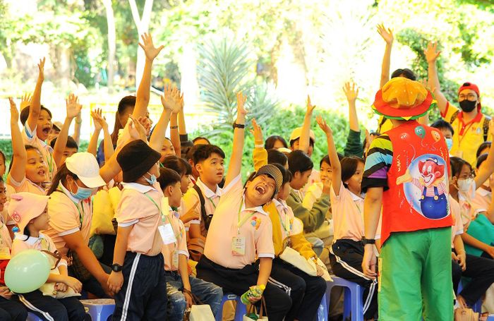  Thiếu nhi trong niềm vui tham gia chương trình “Tổ ấm ngày xuân” 