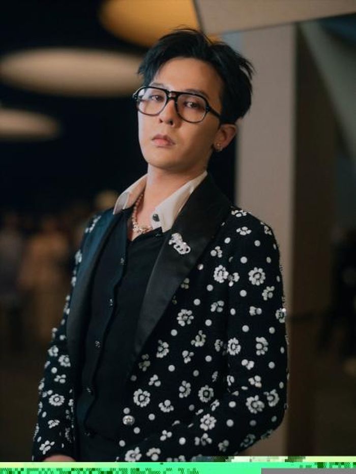 Vụ việc của G-Dragon liên quan sử dụng chất cấm đang tạm thời gác lại.