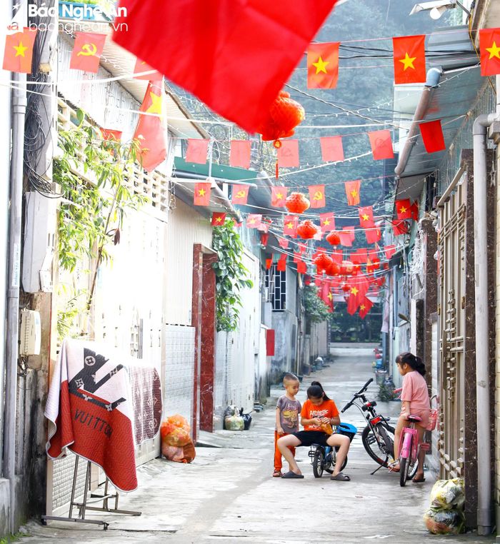  Một ngõ nhỏ ở khối 4, phường Trung Đô. Ảnh: Nguyên Nguyên 