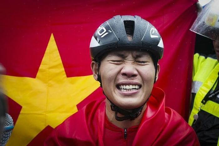 Cua-rơ Nguyễn Thị Thật là 1 trong 3 tuyển thủ Việt Nam giành quyền tham dự Olympic Paris 2024. Ảnh: TTXVN