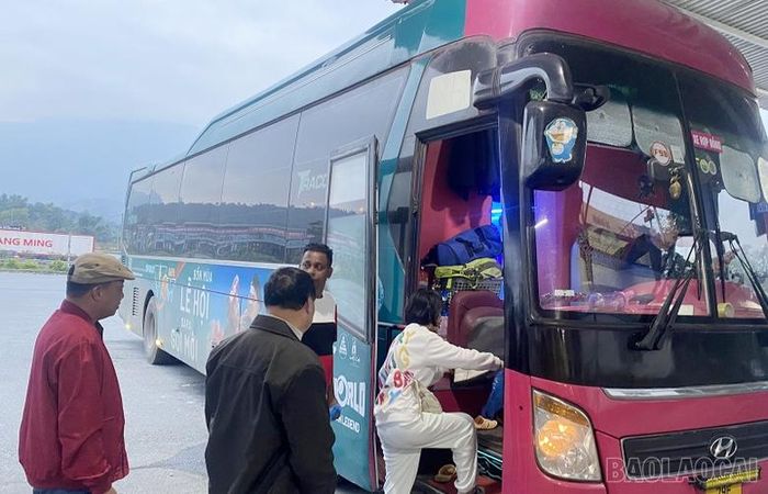  Với sự chủ động của ngành chức năng và các đơn vị kinh doanh vận tải, hành khách sẽ có hành trình đón Tết thuận tiện, an toàn. 