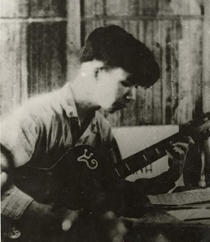 Nhạc sĩ Văn Cao năm 1947. Ảnh: Trần Văn Lưu. (Nguồn: Trung tâm Lưu trữ quốc gia III)