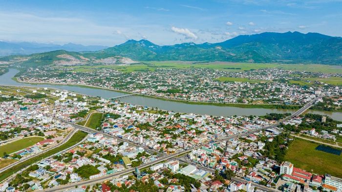 Một góc xã Diên An và thị trấn Diên Khánh - khu vực nội thị của thị xã Diên Khánh trong tương lai.
