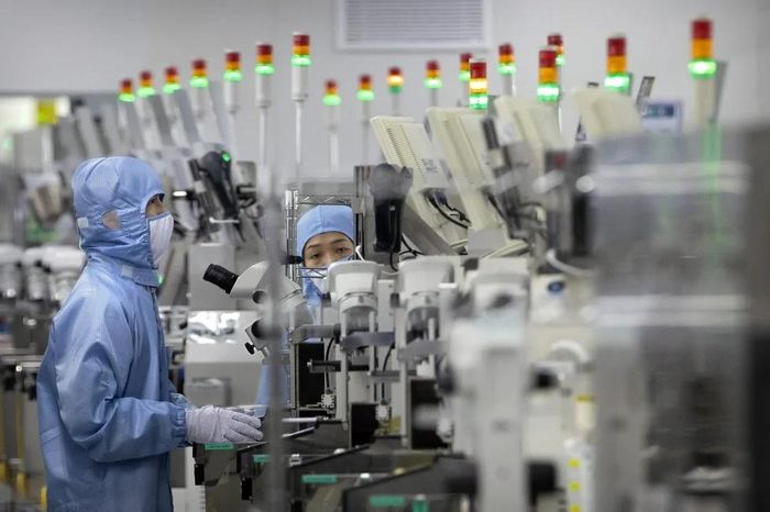  Chính phủ Trung Quốc đã đổ rất nhiều tiền vào ngành công nghiệp chip nội địa nhưng tiến độ vẫn rất chậm. Ảnh: AP. 