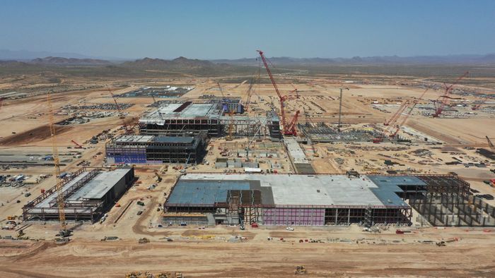  Công trường nhà máy Phoenix của TSMC tại Arizona. Ảnh: Financial Times. 