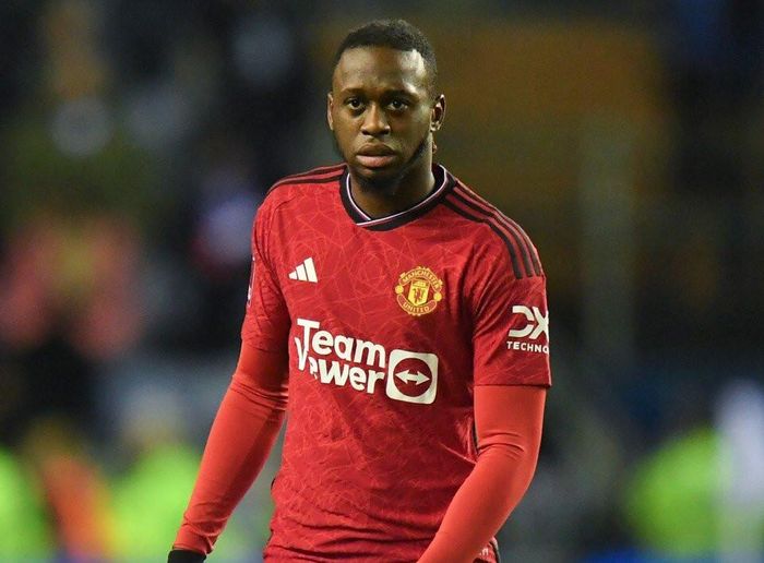 Wan-Bissaka chấn thương trong buổi tập tuần trước