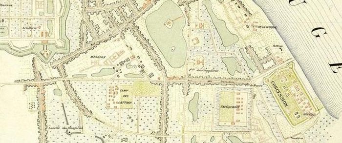 Bản đồ Launay 1883, đoạn mô tả phố Thợ Khảm - Rue des Incrusteurs (vị trí được chúng tôi đánh dấu bằng mũi tên)