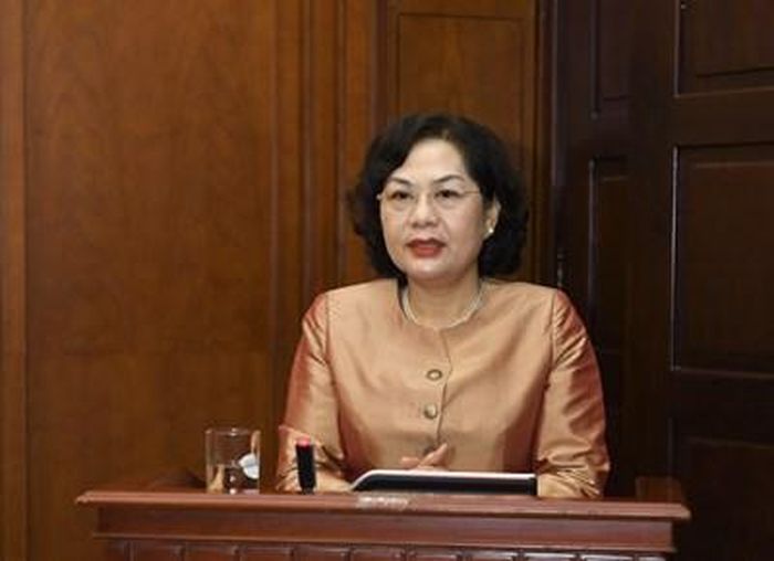 Thống đốc Ngân hàng Nhà nước Việt Nam Nguyễn Thị Hồng phát biểu tại hội nghị đẩy mạnh tín dụng ngân hàng nhằm hỗ trợ doanh nghiệp và thúc đẩy tăng trưởng kinh tế năm 2024. Ảnh: NGUYỄN SAO