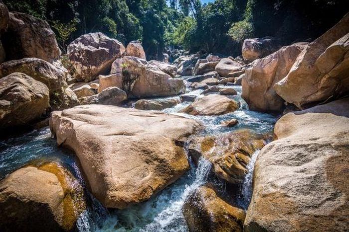 Khu du lịch Ba Hồ, nơi anh Trung đến chơi và bị mất tích.