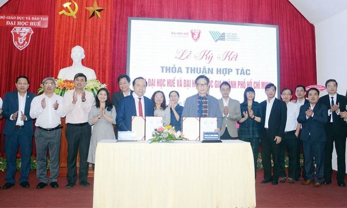 Đại học Huế hợp tác với Đại học Quốc gia TP. Hồ Chí Minh nhằm thúc đẩy hợp tác, hỗ trợ Đại học Huế trở thành Đại học Quốc gia 