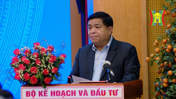 Bộ trưởng Bộ Kế hoạch và Đầu tư, Chủ tịch Hội đồng thẩm định quy hoạch tỉnh Nguyễn Chí Dũng.