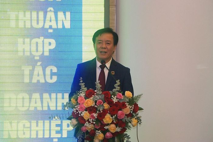 Ông Ngô Văn Đông – TGĐ. Công ty CP Phân bón Bình Điền, Chủ tịch HĐQT Công ty CP Bình Điền – MeKong phát biểu tại Lễ ký kết