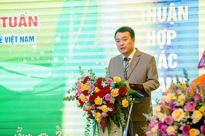 Ông Đặng Hồng Tuấn - TGĐ. Tổng Công ty Cà phê Việt Nam phát biểu tại Lễ ký kết