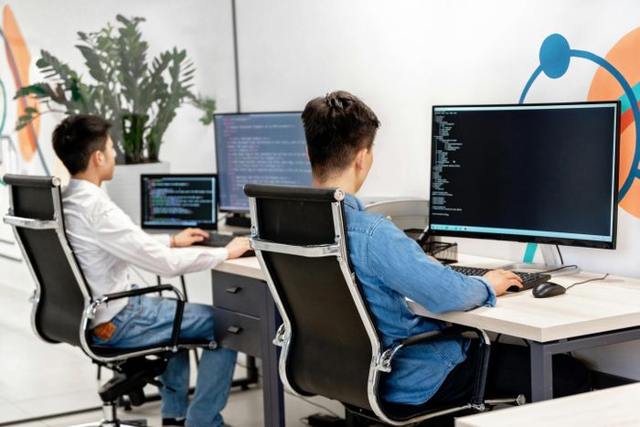  Các nhà tuyển dụng yêu cầu ứng viên thực hiện các bài kiểm tra viết code khó nhằn, vốn dĩ cần nhiều tuần để hoàn thành. Ảnh minh họa: Mikhail Nilov/Pexels. 
