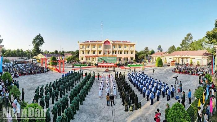  Quang cảnh lễ giao nhận quân năm 2024 tại tỉnh Kiên Giang. 