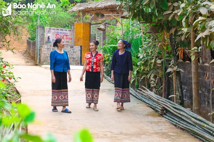  Cùng trải nghiệm điểm du lịch cộng đồng tại bản Hoa Tiến, xã Châu Tiến (Quỳ Châu). Ảnh: Thu Hương 