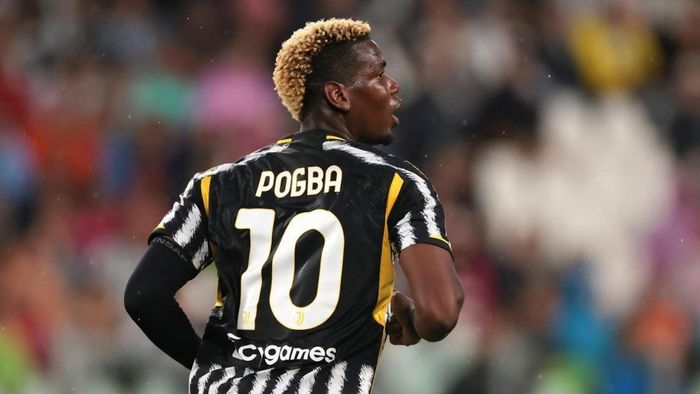  Lúc này, Pogba khả năng cân nhắc giải nghệ sau khi nhận án phạt cấm thi đấu 4 năm. Đây là điều đáng tiếc dành cho một trong những tiền vệ tài năng bậc nhất của bóng đá thế giới. Thời đỉnh cao, Pogba được cho là hay nhất ở vị trí của mình.