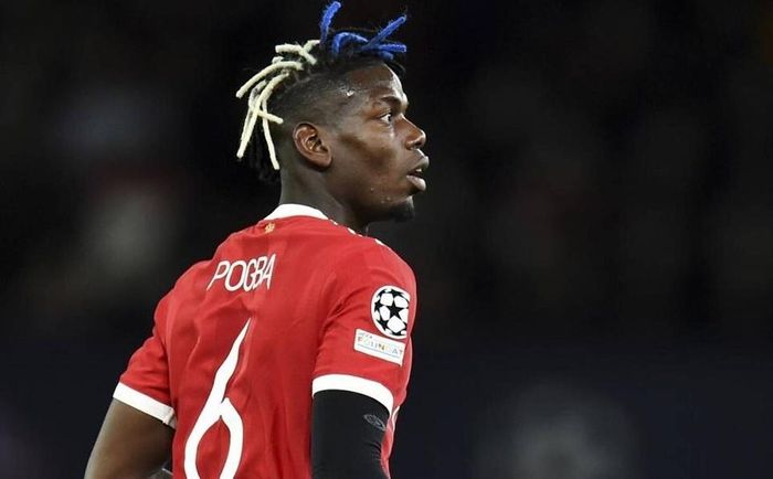 Hơn 7 năm trước, MU phá kỷ lục chuyển nhượng khi chi 89 triệu bảng mua Pogba. Tuy nhiên, tiền vệ người Pháp chưa bao giờ chơi đúng phong độ tại Old Trafford. Hiệu suất thi đấu của Pogba trong 3 mùa cuối giảm mạnh vì chấn thương. Trước khi chia tay "Quỷ đỏ" dưới dạng tự do trong hè 2022, anh chỉ ra sân 27 trận trên mọi đấu trường. 