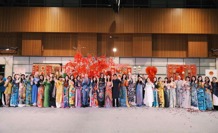 "Xuân quê hương" góp phần mang Tết Việt ra thế giới.