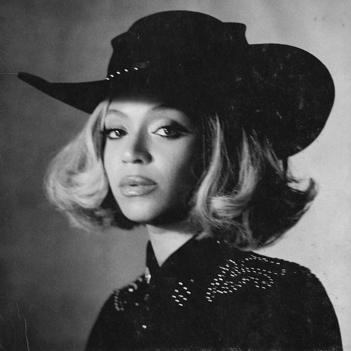 Beyoncé thành công với hình ảnh mới trong nhạc đồng quê