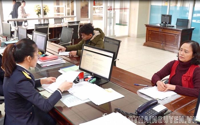 Bộ phận Một cửa cơ quan Thuế là đầu mối tiếp nhận vướng mắc và hỗ trợ trực tiếp người nộp thuế. Ảnh: Tư liệu