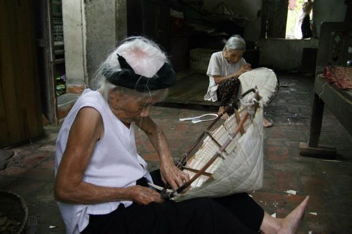 Tác phẩm “Bên mẹ trọn đời”