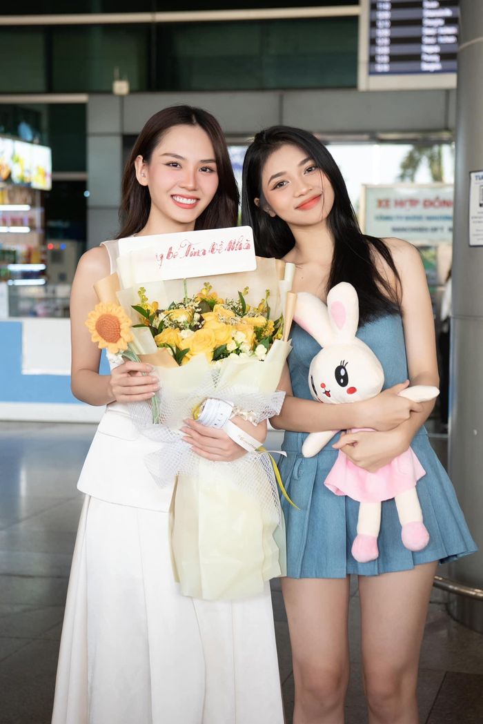 Á hậu Minh Kiên gửi lời chúc mừng Mai Phương vào top 40 Hoa hậu Thế giới, giúp Việt Nam duy trì thành tích intop trong nhiều năm liên tiếp tại sân chơi Miss World.
