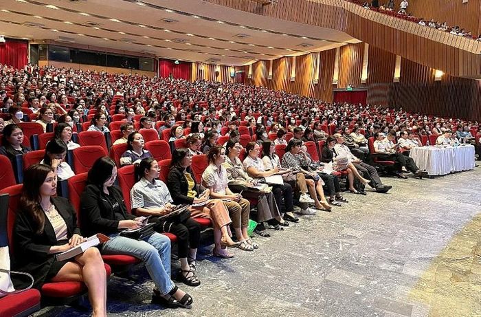 Hội nghị tập huấn chính sách thuế, quyết toán thuế thu hút khá lớn lượng doanh nghiệp TP. Hồ Chí Minh tham dự. Ảnh: Đỗ Doãn