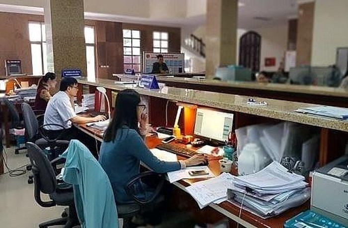 Kho bạc Nhà nước thực hiện các giải pháp nhằm nâng cao chất lượng phục vụ khách hàng giao dịch.