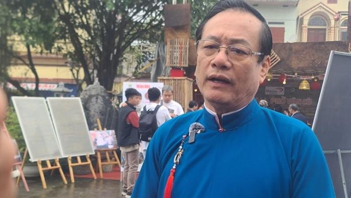 Ông Lê Tân, nhà nghiên cứu văn hóa ẩm thực Việt Nam. (Ảnh: Minh Hữu)